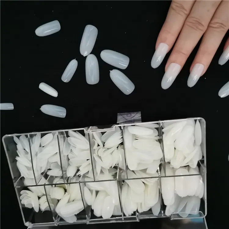 Glamour Tips - The Fake Nails (100 Pc's)